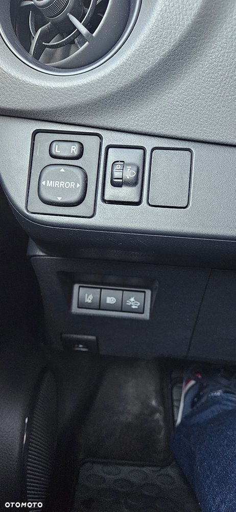 Toyota Yaris 1.0 Active - 7