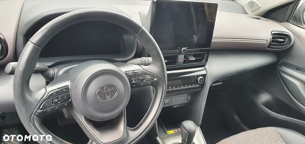 Toyota Yaris Cross - 14