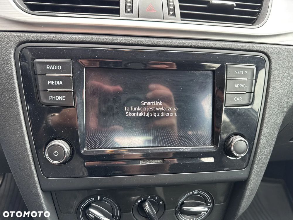 Skoda RAPID Spb 1.0 TSI Ambition - 21
