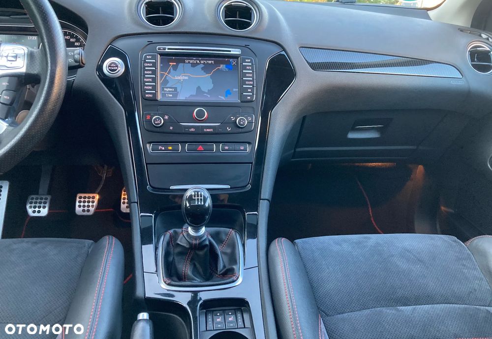 Ford Mondeo - 9