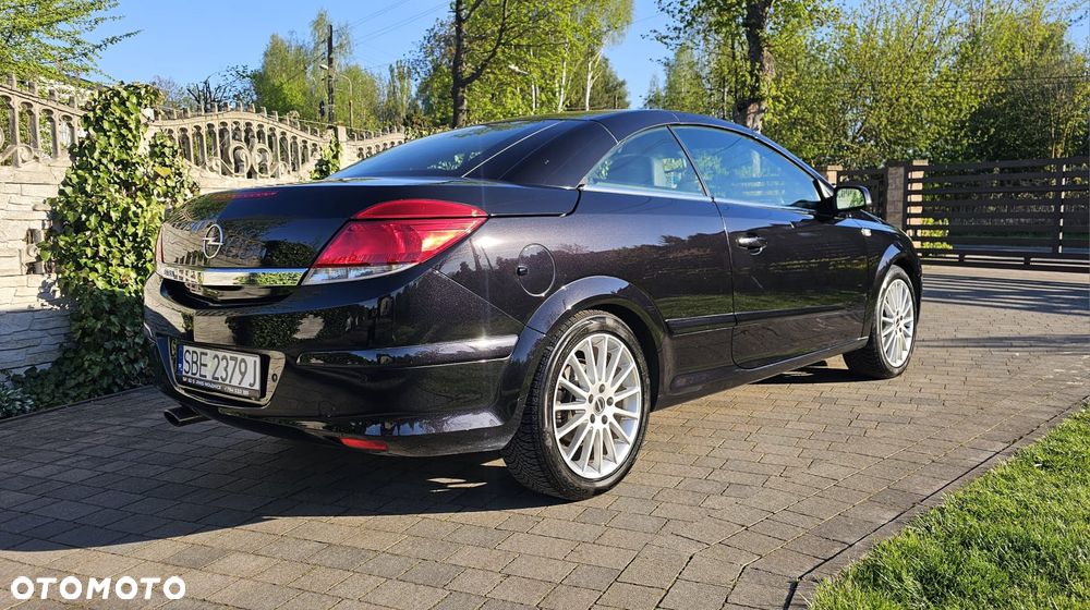 Opel Astra 1.8 Cosmo - 4