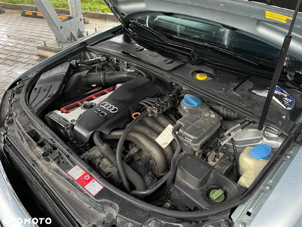 Audi A4 Limousine - 14