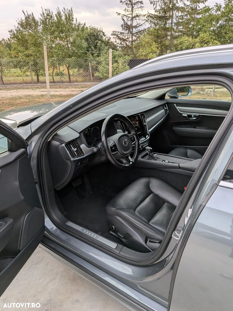 Volvo V90 - 19