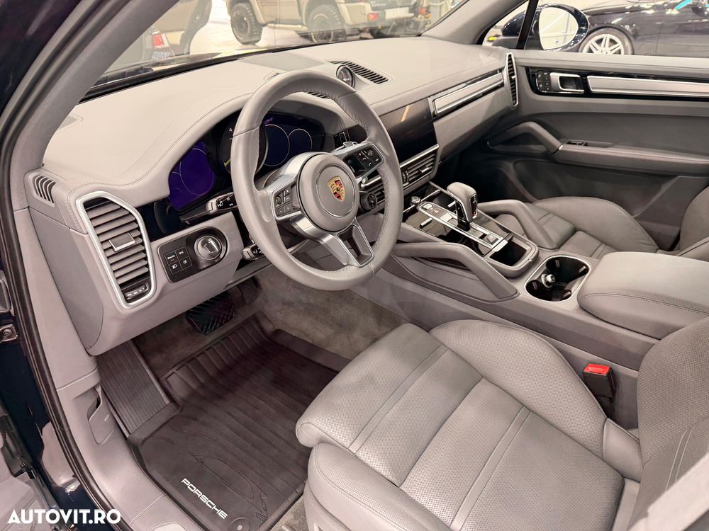 Porsche Cayenne E-Hybrid Tiptronic S - 8