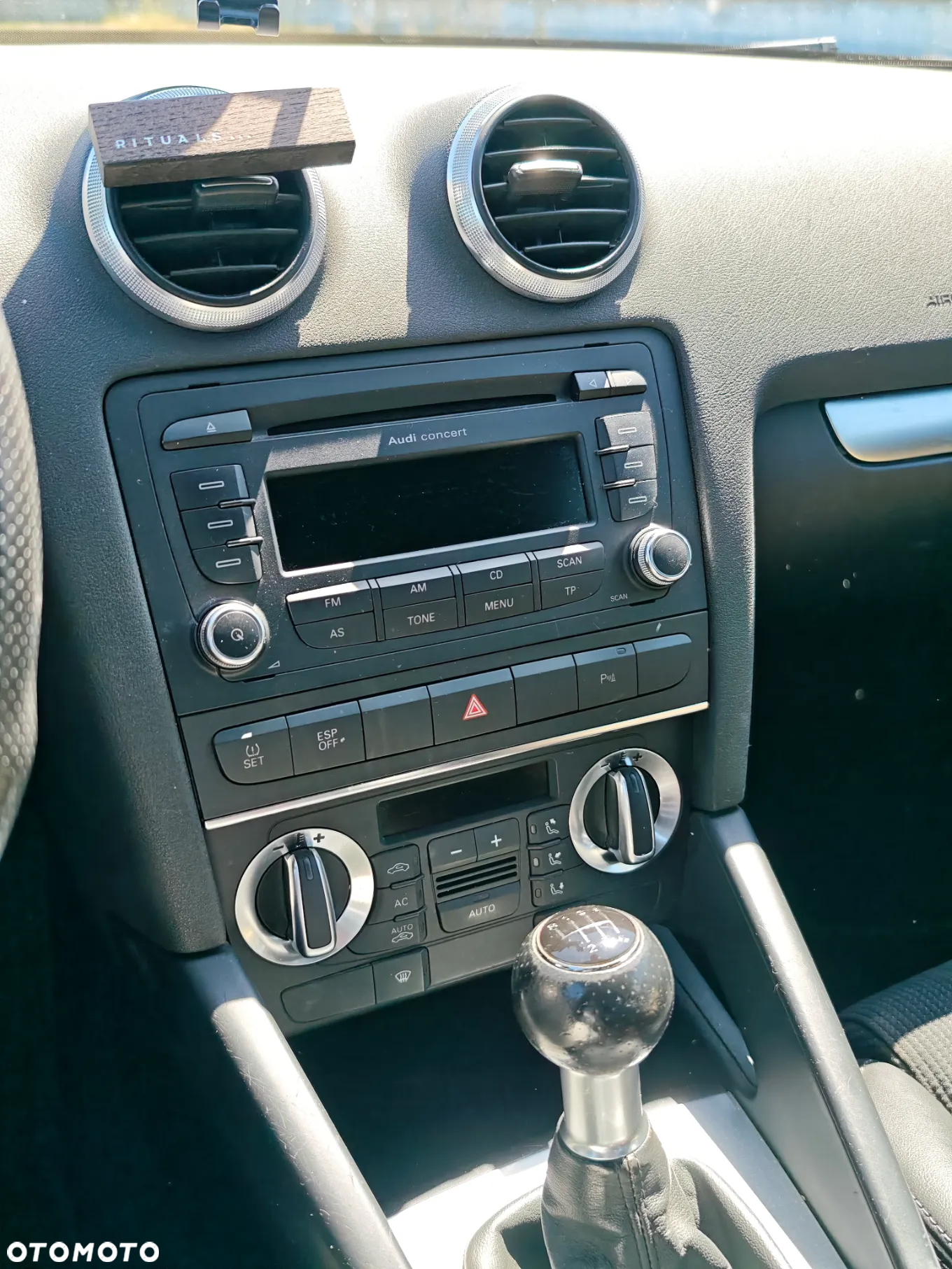 Audi A3 2.0 TDI DPF S line Sportpaket - 6