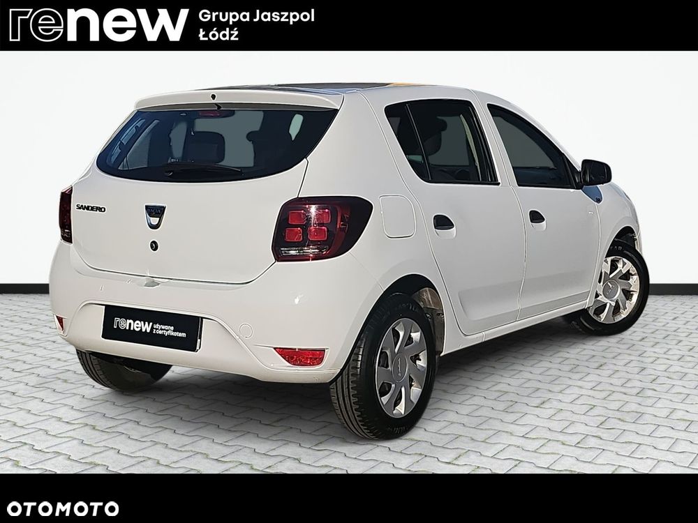 Dacia Sandero - 5