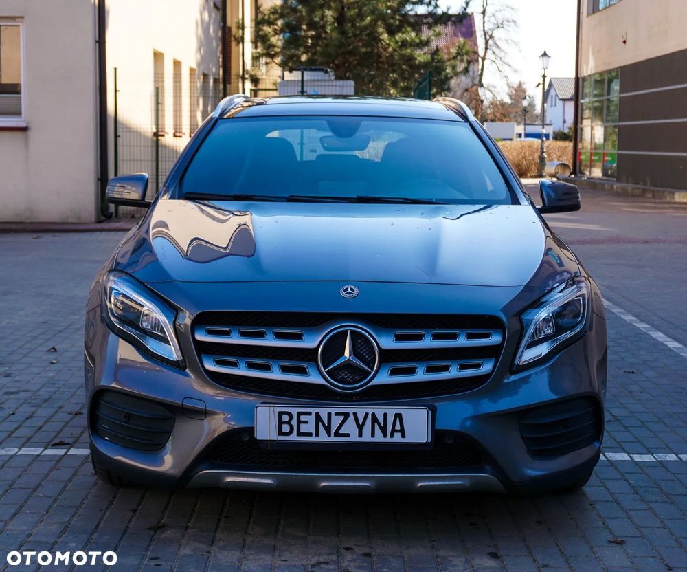 Mercedes-Benz GLA 200 7G-DCT AMG Line - 15