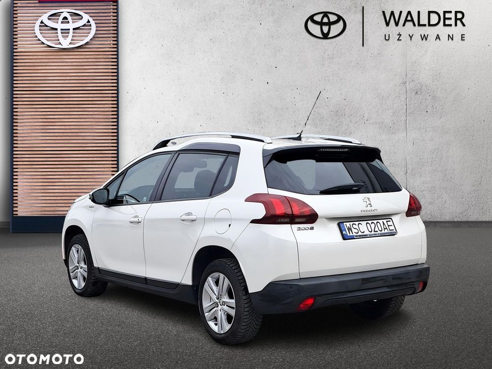 Peugeot 2008 1.2 Pure Tech Style S&S - 4