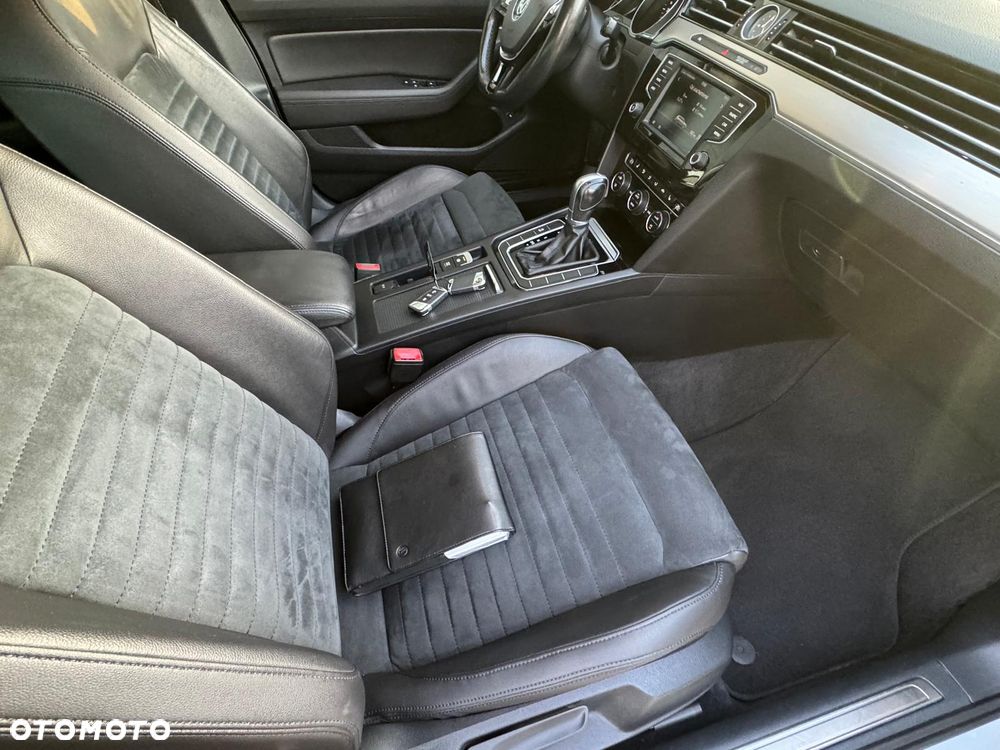 Volkswagen Passat 2.0 TDI BMT Highline DSG - 30