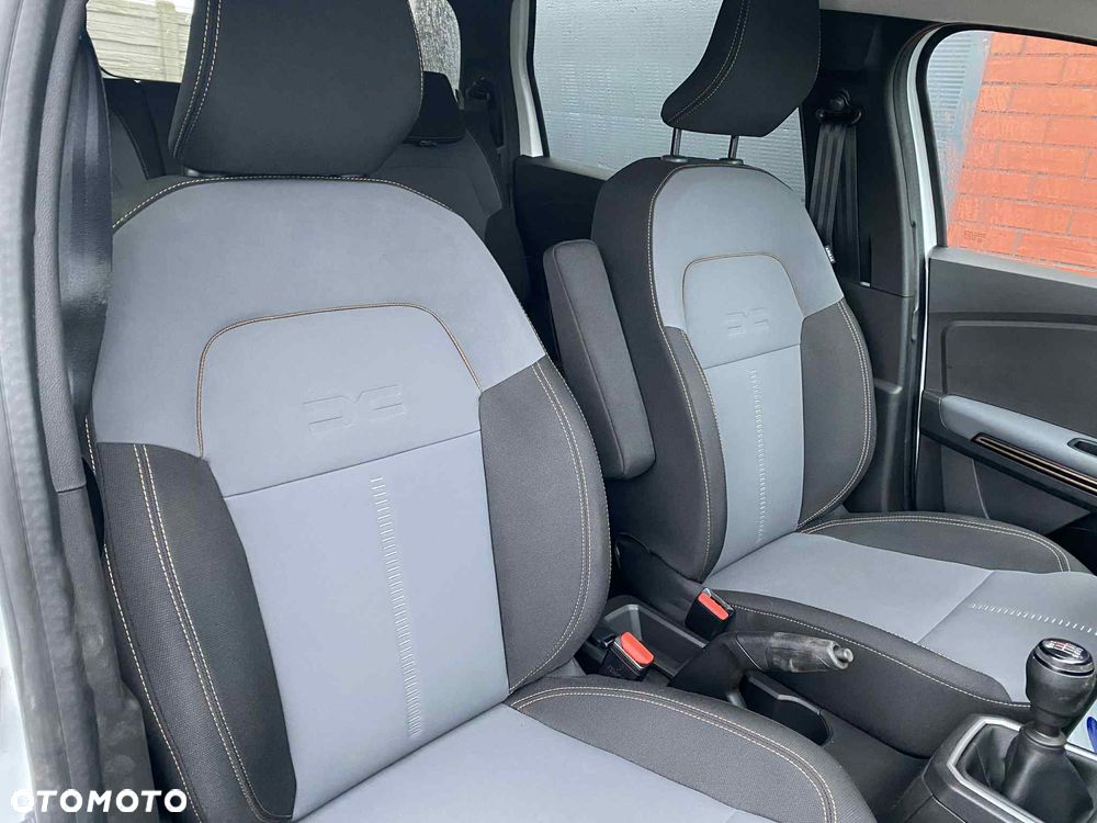 Dacia Jogger TCe 110 Extreme+ - 11