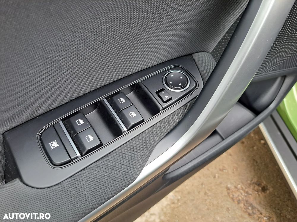 Kia XCeed 1.5 T-GDI 7DCT City - 18