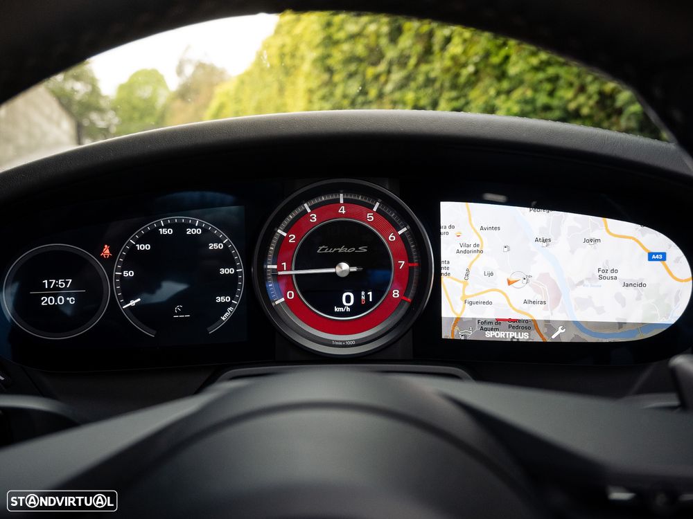 Porsche 911 (992) Turbo S PDK - 31