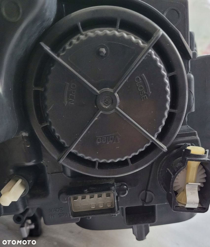 LAMPA LEWA PRZÓD LED OPEL CROSSLAND 2017- - 10