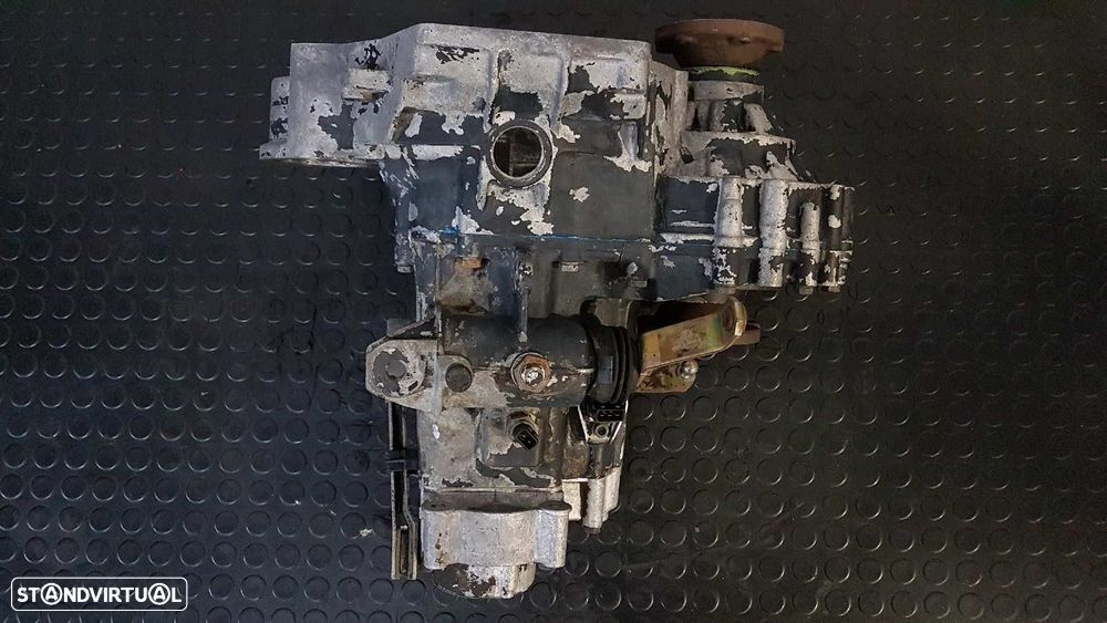 CAIXA DE VELOCIDADES VOLKSWAGEN GOLF III BERLINA (1H1) S - 4