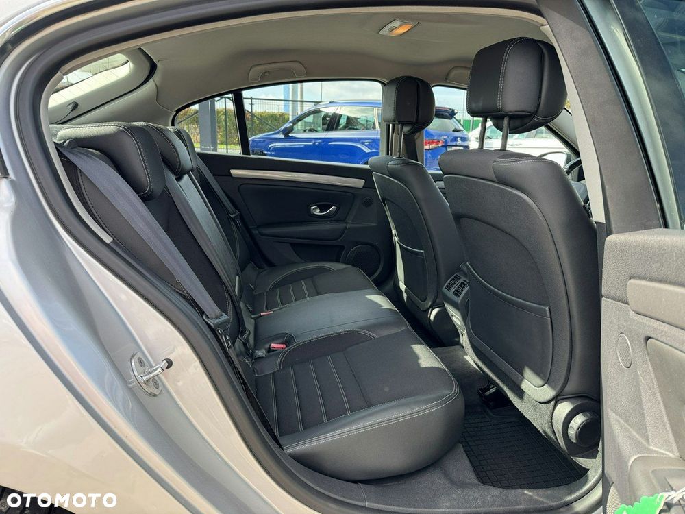 Renault Laguna dCi 110 FAP Limited - 19