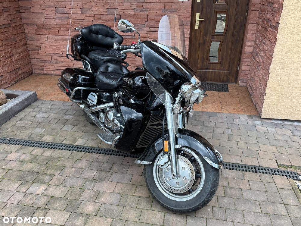 Yamaha Venture - 1