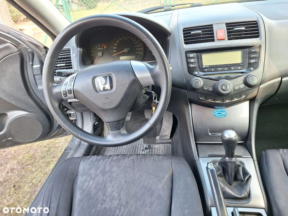 Honda Accord 2.0 Comfort - 4