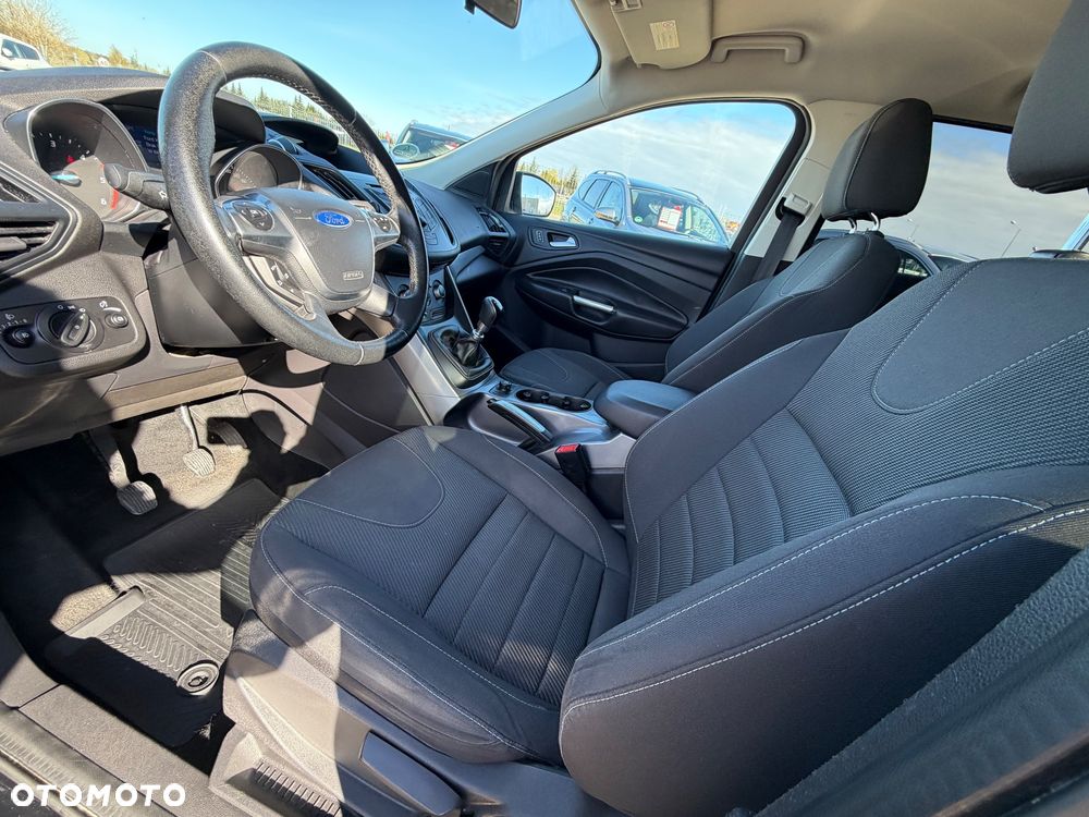 Ford Kuga 2.0 TDCi 2x4 Trend - 12