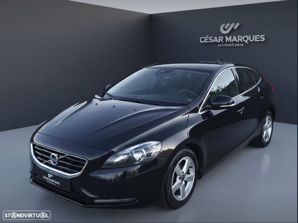 Volvo V40 1.6 D2 Eco Momentum - 1