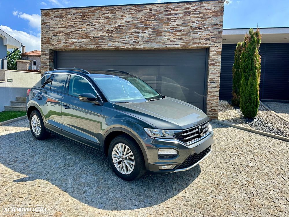 VW T-Roc 1.0 TSI Urban - 1