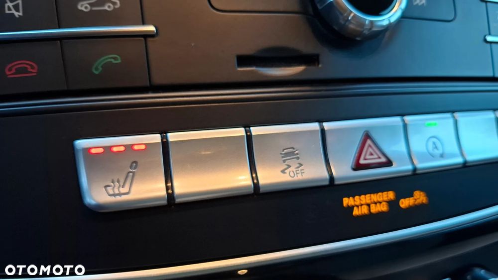 Mercedes-Benz GLE 350 d 4-Matic - 34