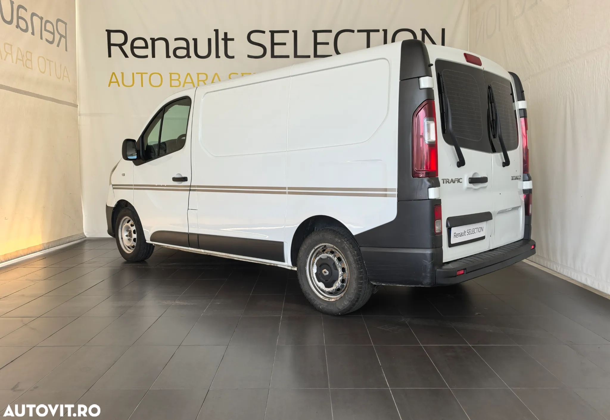 Renault Trafic - 2