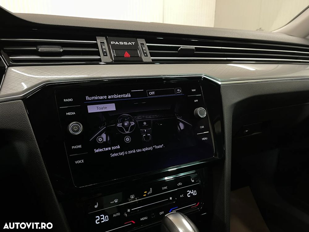 Volkswagen Passat 2.0 TDI DSG Comfortline - 15