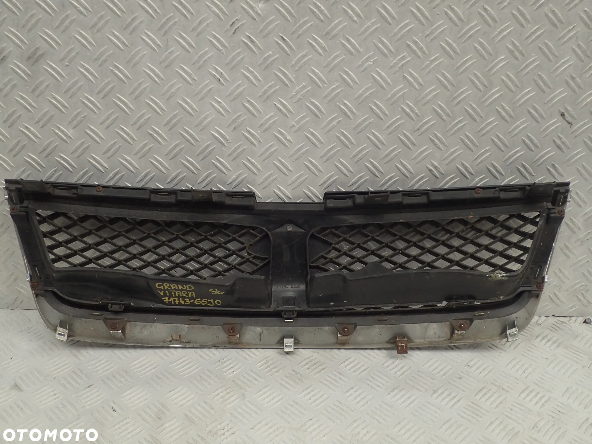 ATRAPA GRILL SUZUKI GRAND VITARA  71743-65J0 - 6
