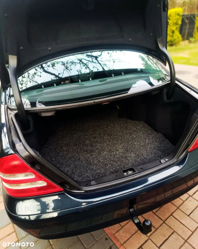 Mercedes-Benz Klasa C - 26