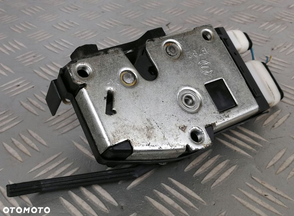 zamek rygiel drzwi lewy przód 5+2 pin MASERATI 3200 4200 GT 1998-2002 EURO - 4