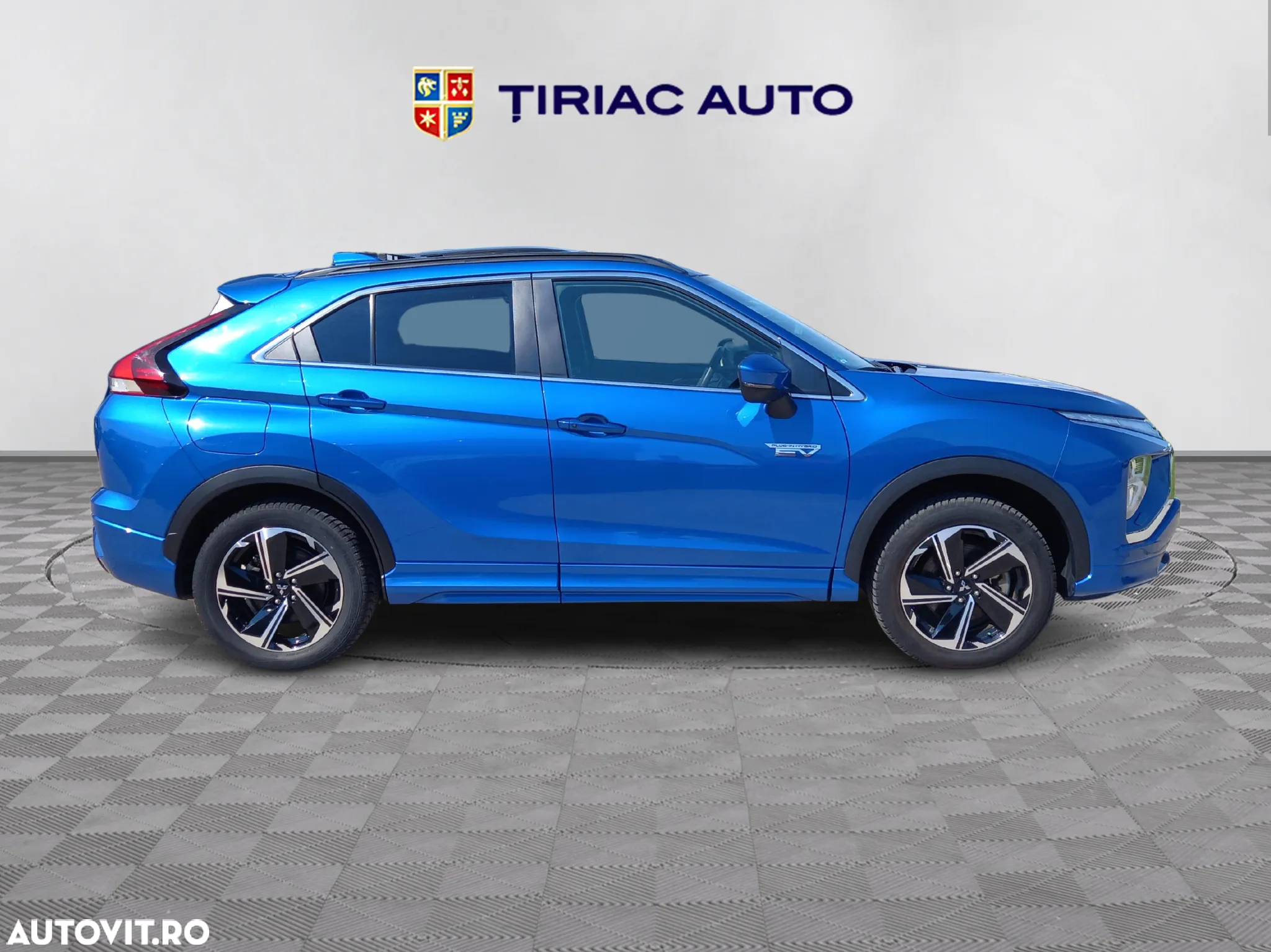 Mitsubishi Eclipse-Cross PHEV Intense+ Black - 7