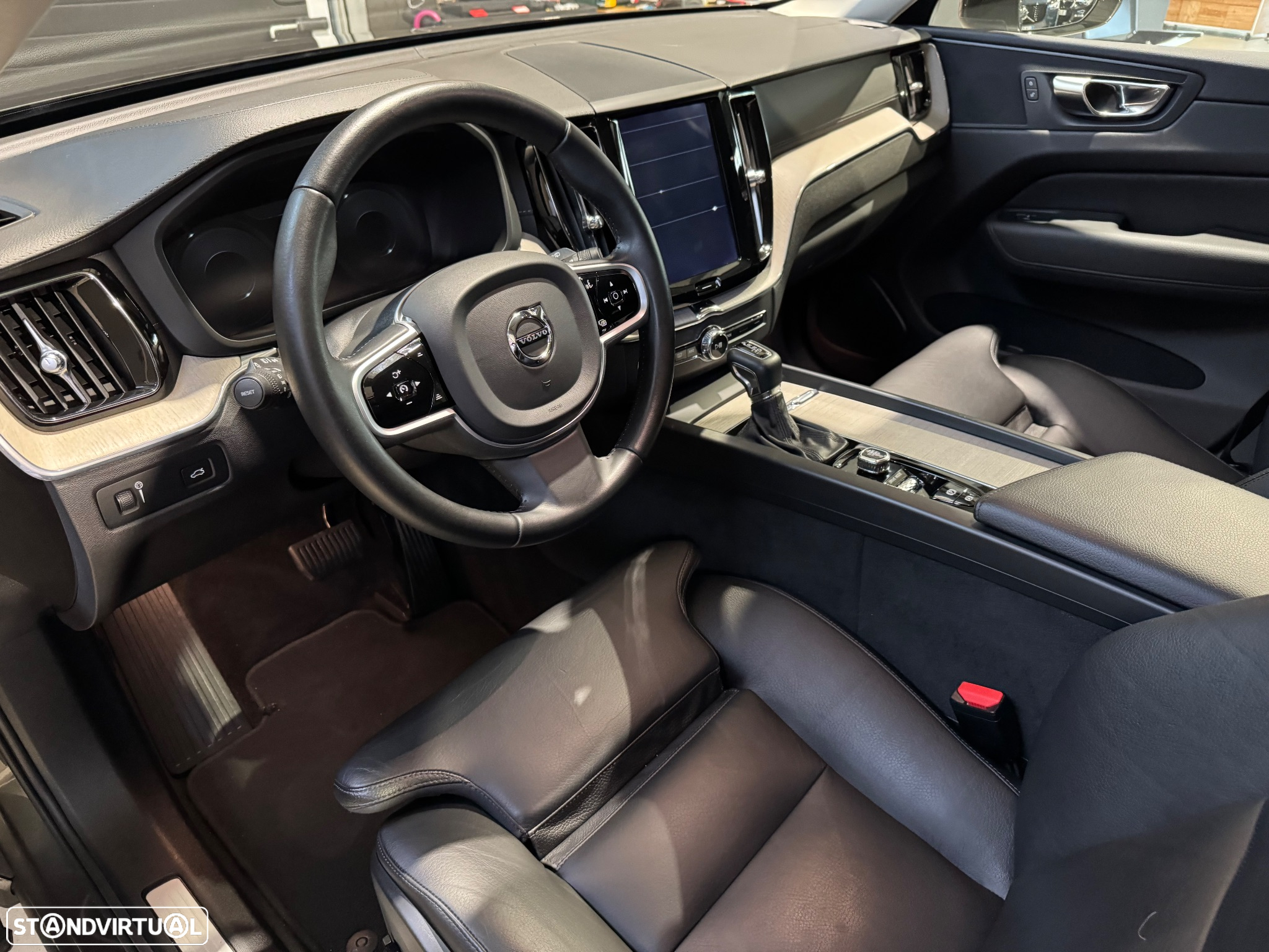 Volvo XC 60 2.0 D4 Inscription Geartronic - 35