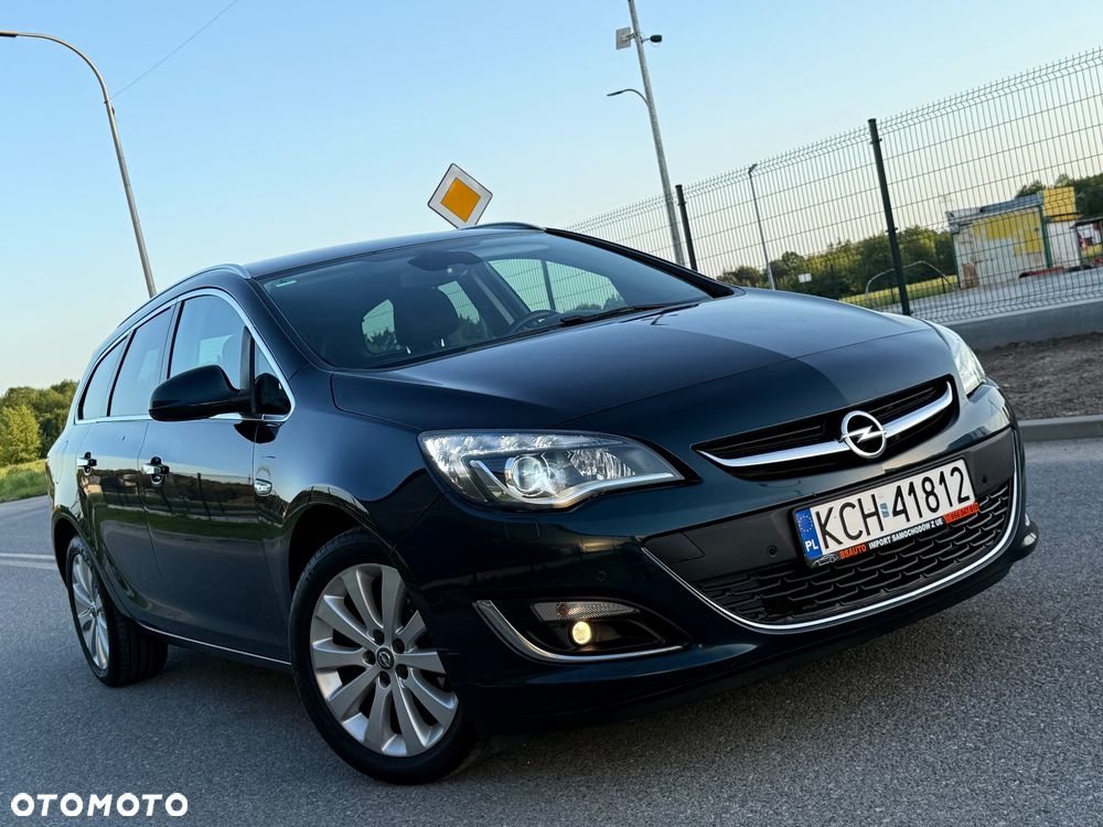 Opel Astra 1.4 T Cosmo - 11