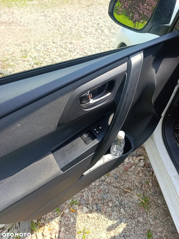 Toyota Auris 1.6 Active - 2