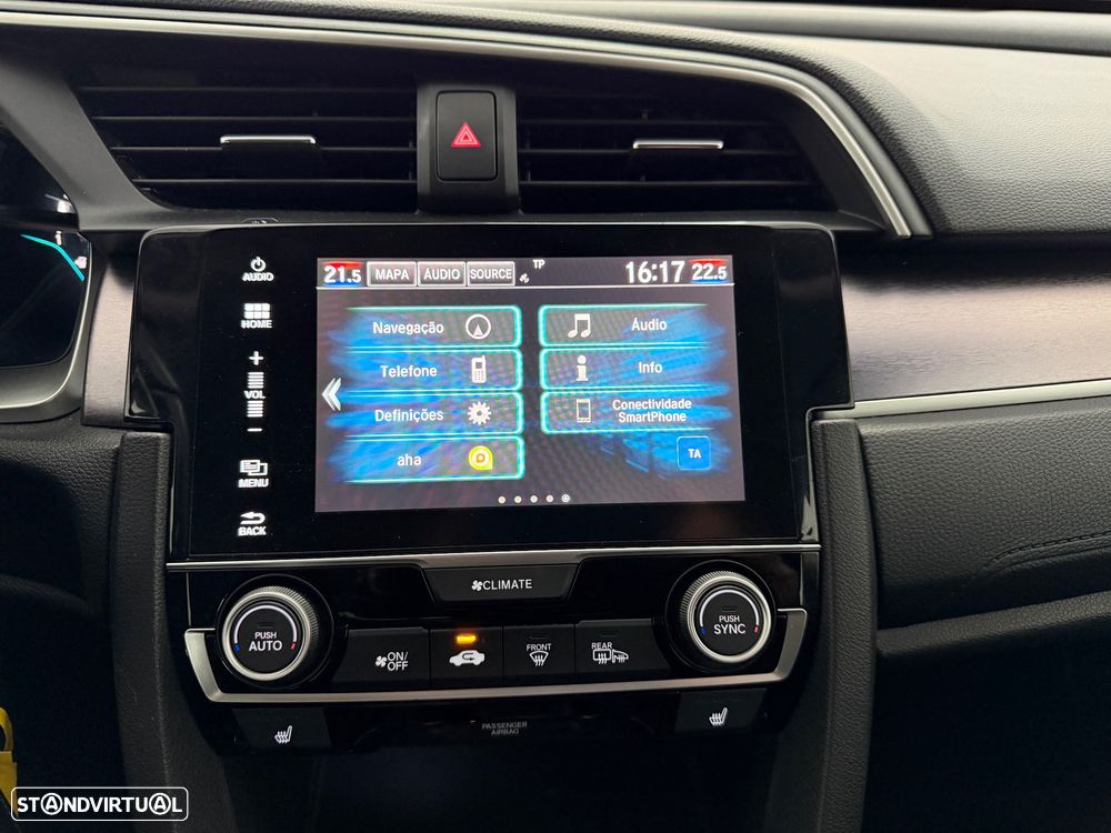 Honda Civic 1.5 i-VTEC Elegance Navi CVT - 18