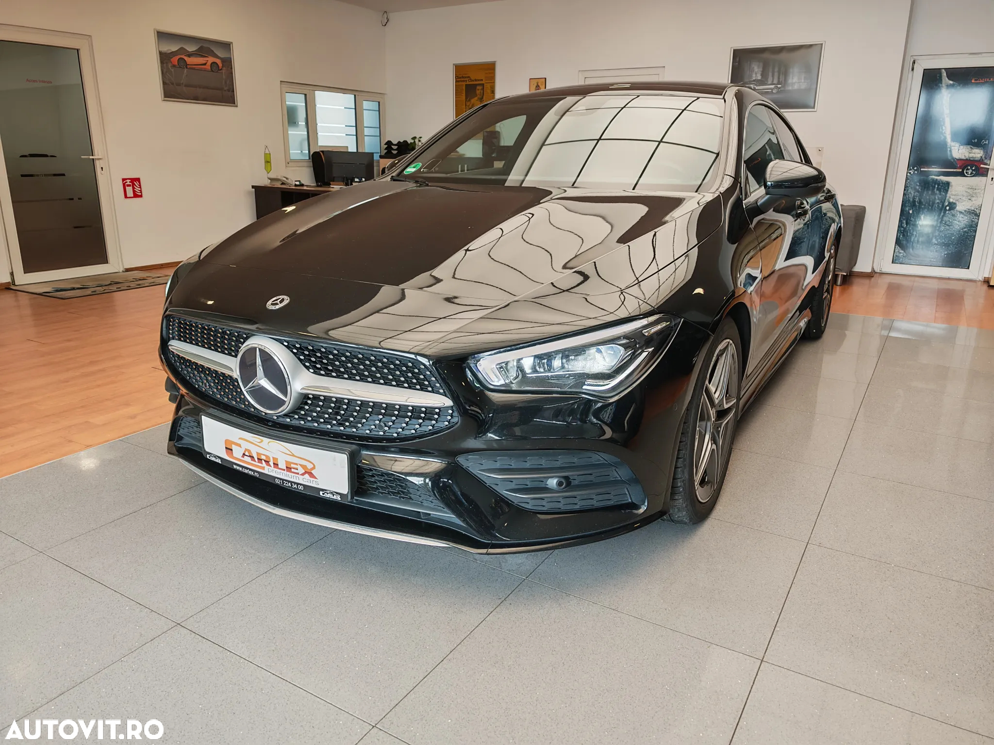 Mercedes-Benz CLA 220 d 4MATIC Coupe Aut. - 2