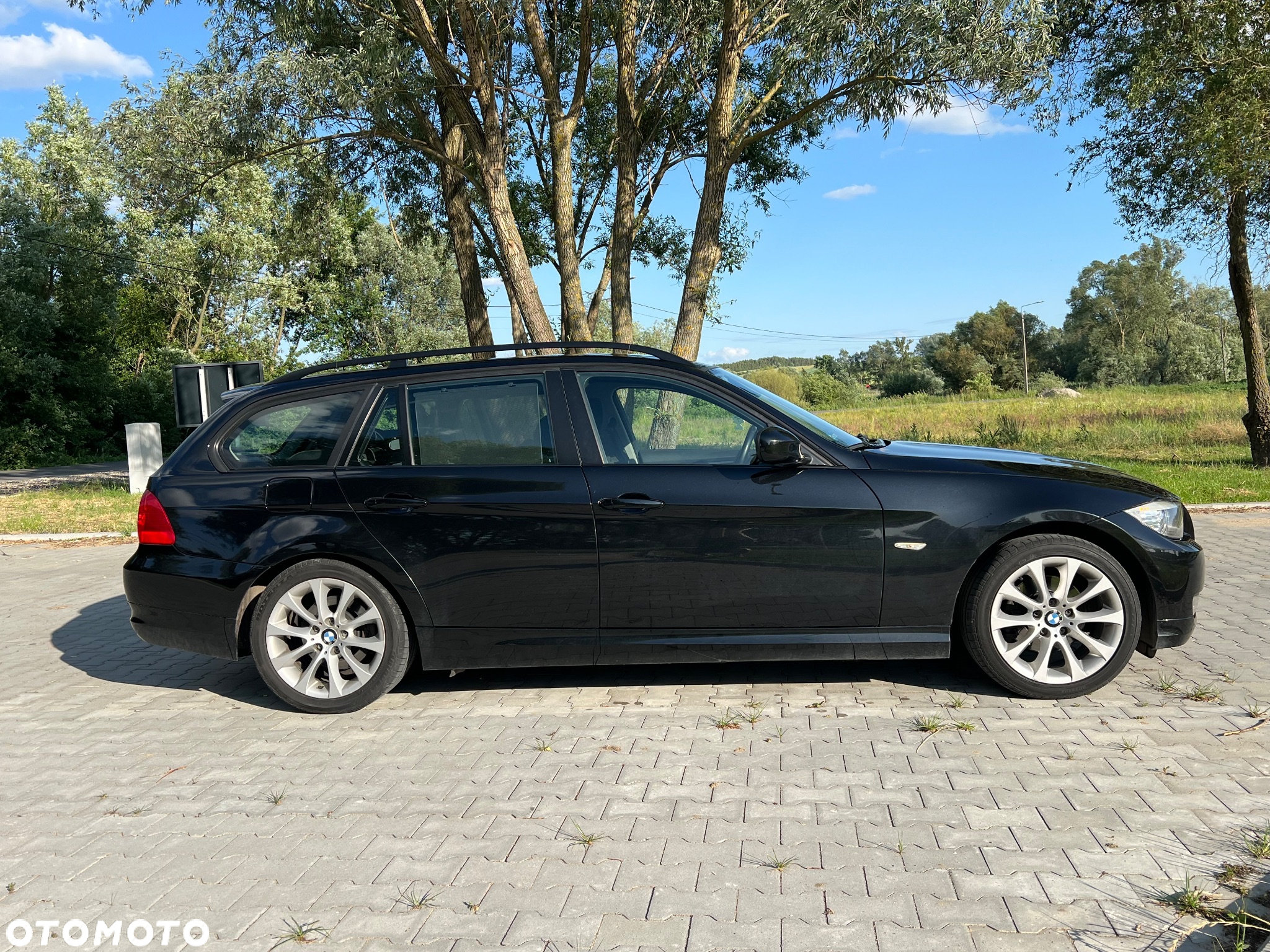 BMW Seria 3 318i - 2