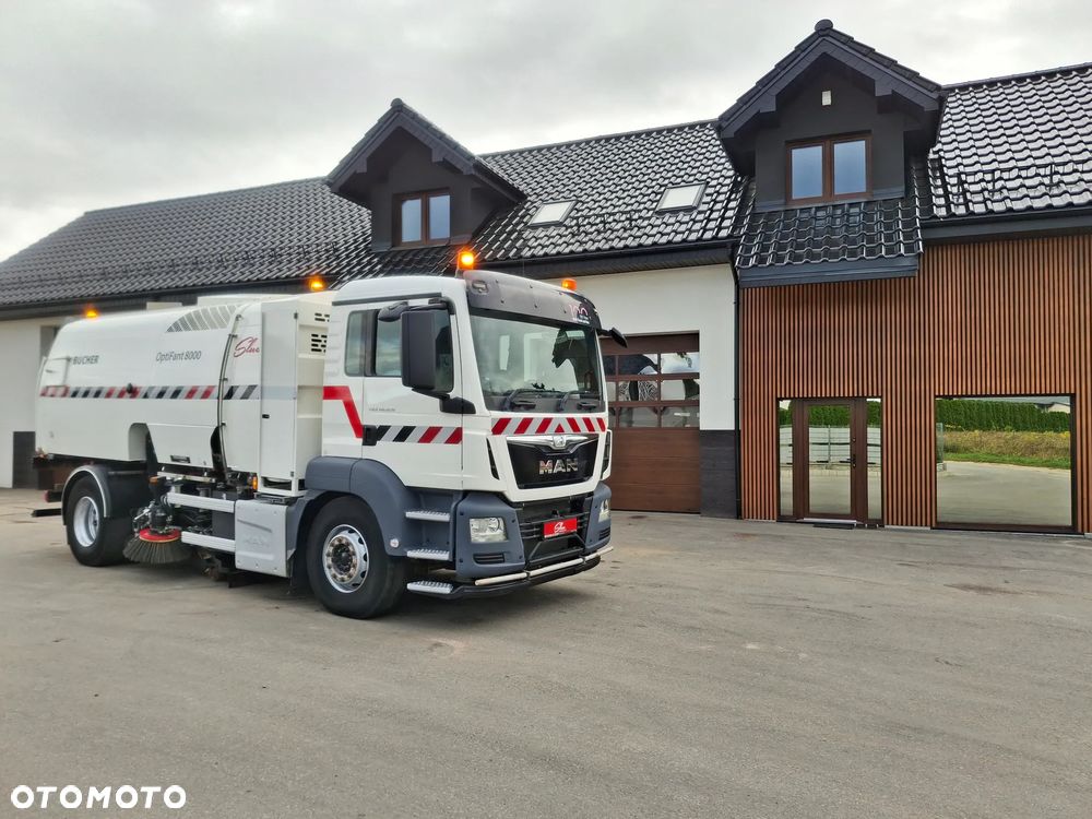 MAN TGS 18.320 Zamiatarka BUCHER OptiFant 8000 2 Silniki Euro 6 Karcher Listwy Wysokiego Ciśnienia Szczotki L/R EUnited PM10 Mycie Jezdni Ulicy Dodatkowy Zbiornik Wodny - 2