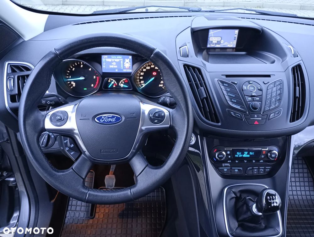 Ford Kuga 2.0 TDCi FWD Titanium - 8