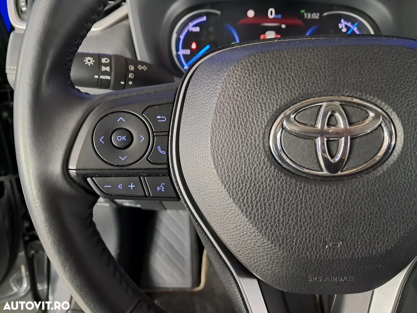 Toyota RAV4 - 11