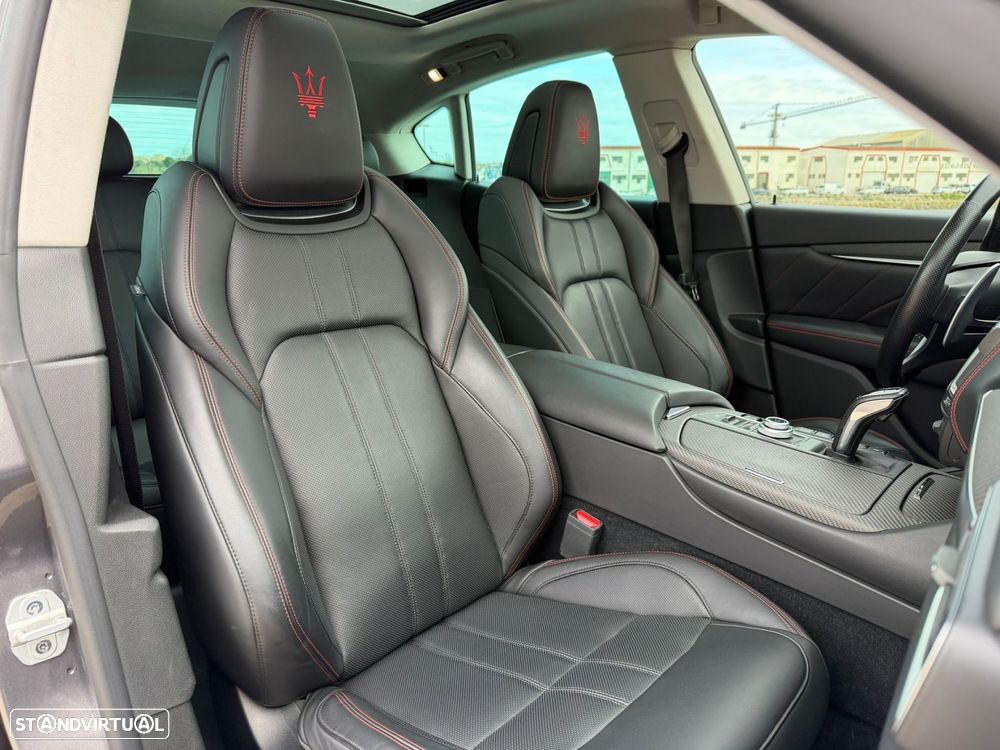 Maserati Levante 3.0 V6 S - 24