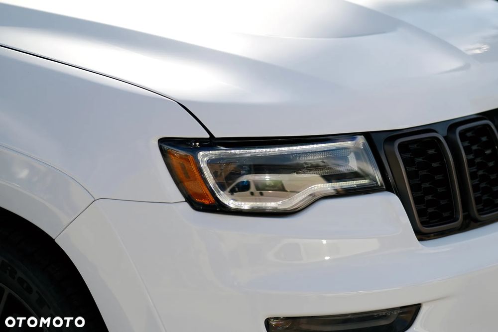 Jeep Grand Cherokee - 10