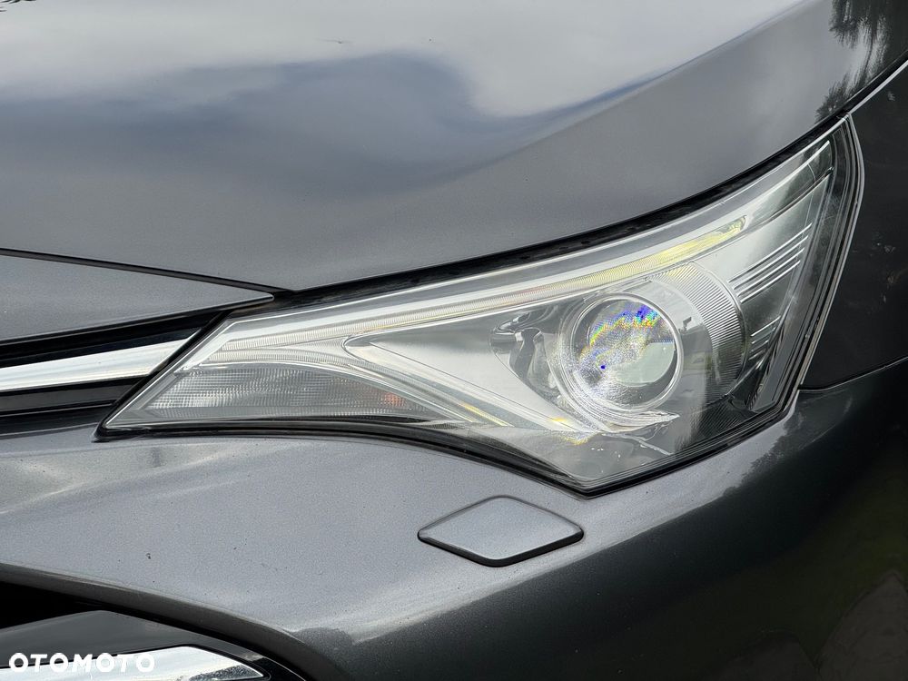 Toyota Avensis Touring Sports 1.8 Edition S+ - 9