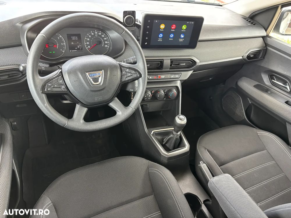 Dacia Logan TCe 90 MT6 Comfort - 11