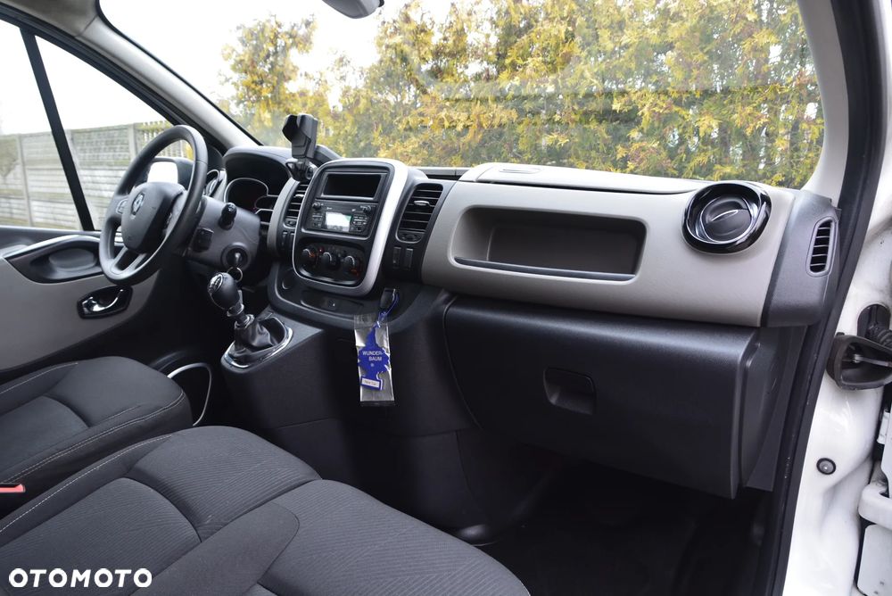 Renault Trafic - 6