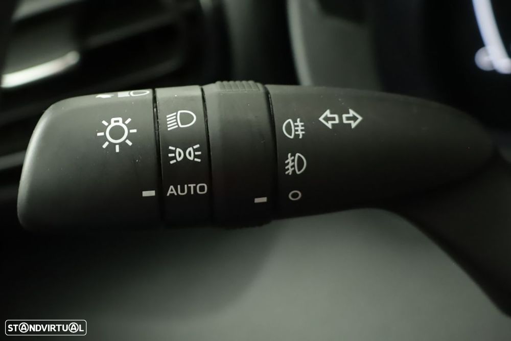 Toyota Yaris Cross 1.5 HDF Comfort - 16