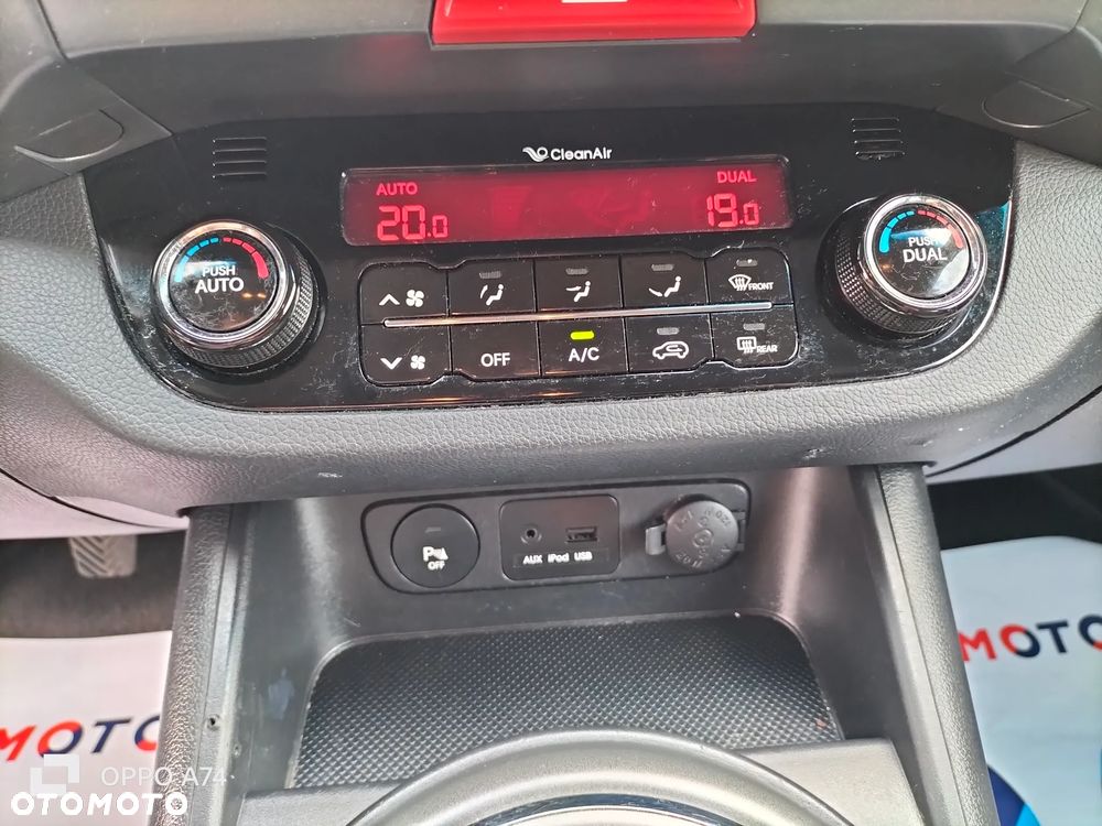 Kia Sportage 2.0 CVVT 2WD Attract - 9