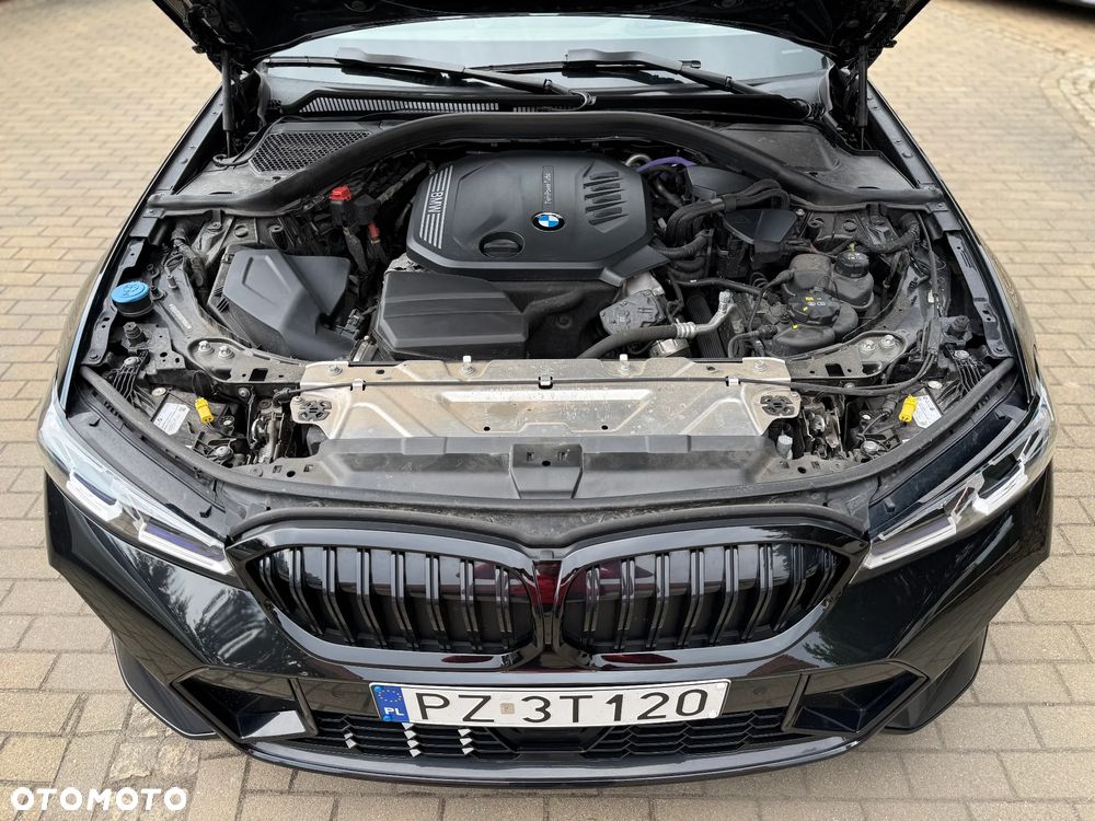 BMW Seria 3 320d xDrive M Sport sport - 34