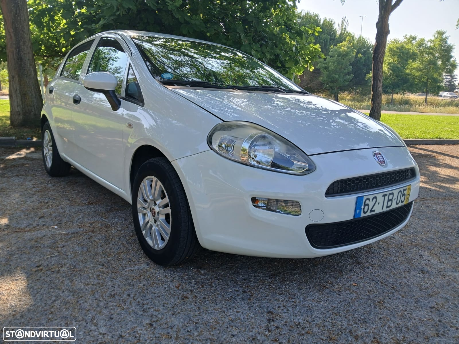 Fiat Punto 1.2 Lounge Start&Stop - 2