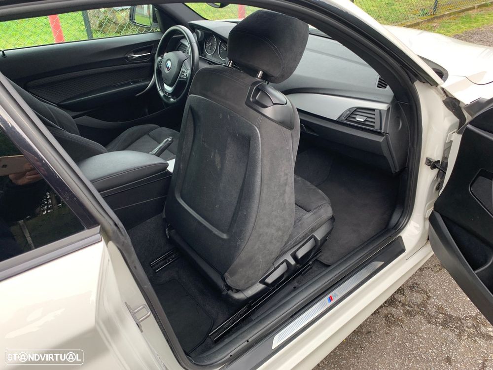 BMW 120 d Pack M - 15